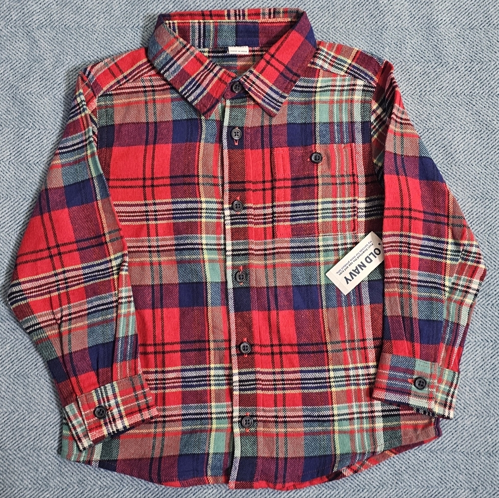 NWT Cozy Long-Sleeve Plaid Pocket Shirt for Toddler Boys 4T